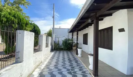CASA COM 03 DORMITÓRIOS E PISCINA NO BAIRRO AVENIDA EM SANTA CRUZ DO SUL