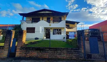 Casa com 3 quartos à venda na Rua Olaria, 240, Schulz, Santa Cruz do Sul, 260 m2 por R$ 850.000