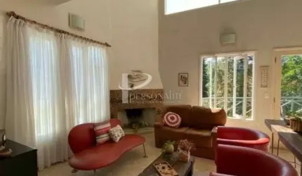 Sobrado, 300 m2, 4 dormitórios, 4 vagas, Condomínio fechado, para venda, Tremembé.