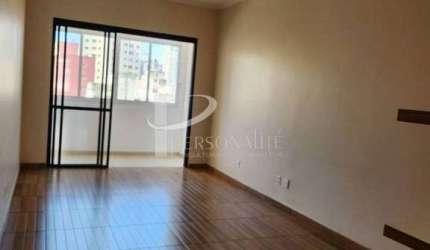 Apartamento, 120 m2, 2 dormitórios, 2 banheiros e terraço, para venda, República.