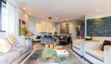 Apartamento, 220m², 4 quartos sendo 3 suítes, 3 vagas, para venda, Campo Belo.