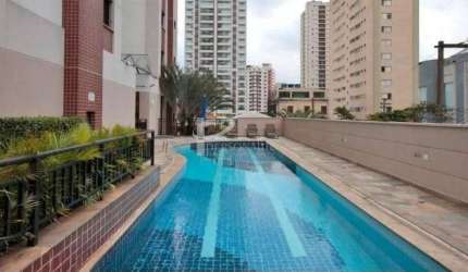 Apartamento à venda ao lado do metrô Tatuapé, 3 dormitórios, sendo 1 suíte, 2 vagas de garagem, laze