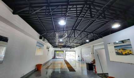 Loja Comercial 250 m2 Terreno 500 m2 c/ 5 Banheiros,15 vagas p/ Locação Morumbi São Paulo Sp