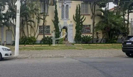 Sobrado comercial, 244 m2, 9 salas, 6 banheiros, 7 vagas, para venda, Jardim Paulista.