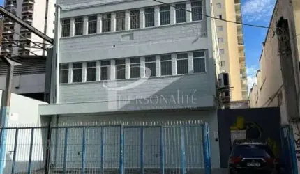 Prédio Comercial c/ 600 m2 , Mesanino ,Refeitório, Vestiários, Monta Carga Vigilância/Anvisa para l