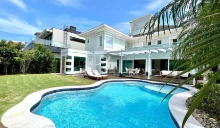 Casa em Jurerê Internacional, 573 m2, 6 suítes, 4 vagas, para venda, Florianópolis - SC.