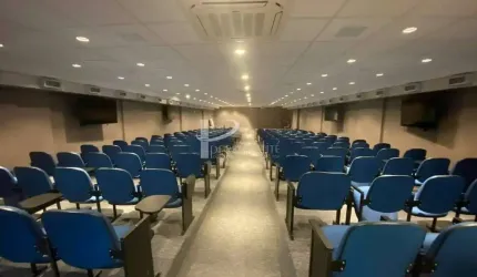 Prédio Comercial 6 Andares c/ Elevador, 4 Vagas, Auditório, para Locação Tatuapé São Paulosp