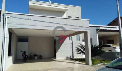 Casa em condomínio fechado com 4 quartos à venda em Piracangaguá, Taubaté  por R$ 900.000