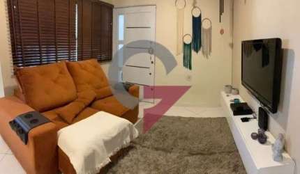Casa em condomínio fechado com 2 quartos à venda na Vila São Geraldo, Taubaté  por R$ 659.000