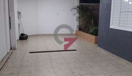 Casa com 2 quartos à venda no Jardim Sonia Maria, Taubaté  por R$ 450.000
