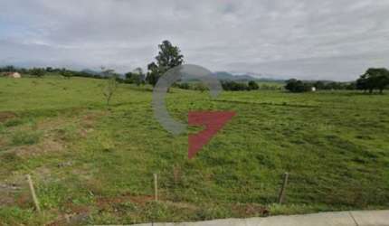 Terreno à venda no Pinheirinho, Taubaté  por R$ 3.300.000