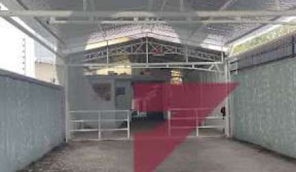 Ponto comercial à venda no Centro, Taubaté  por R$ 745.000