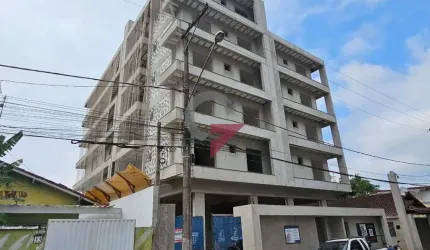 Apartamento com 2 quartos à venda no Centro, Ubatuba  por R$ 750.000
