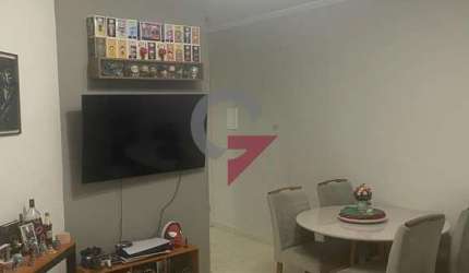 Apartamento com 2 quartos para alugar na Vila São José, Taubaté  por R$ 1.600