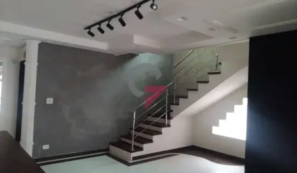 Casa comercial à venda no Centro, Taubaté  por R$ 700.000