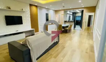 Casa com 4 quartos à venda no Jardim Oasis, Taubaté  por R$ 745.000