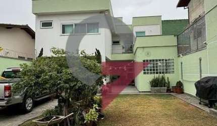 Casa com 3 quartos à venda no Jardim Jaraguá, Taubaté  por R$ 742.000