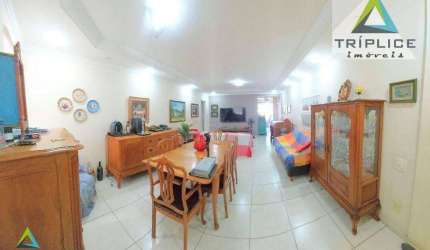 Apartamento 3 quartos com suíte, sala grande com varanda, 1 vaga, elevador e portaria 24h. Frente para a av. Rio Branco em localização privilegiada.