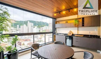 Cobertura 4 quartos, 2 suítes, 2 salas 2 ambientes, terraço com espaço gourmet e 2 vagas. Alto padrão em localização privilegiada na rua São Mateus.