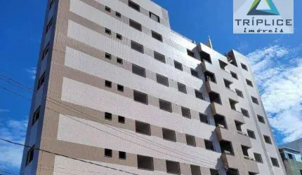 Cobertura 3 quartos,1 suíte, espaço gourmet, terraço, 2 vagas e elevador. Localização privilegiada próximo ao colégio Santa Catarina. Oportunidade!