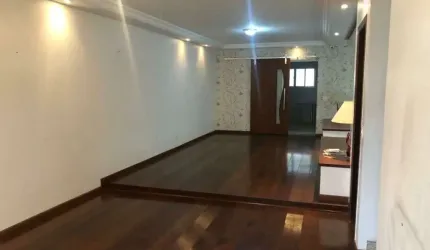 Sobrado para Venda e Locação, Vila Floresta- santo André/SP.