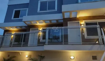 Casa  de 2 quartos sendo 2 suítes, em rua sem saída, construçao nova. 1 vaga.