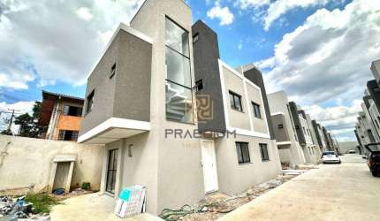 Sobrado com 3 dormitórios à venda, 105 m² por R$ 639.000,00 - Uberaba - Curitiba/PR