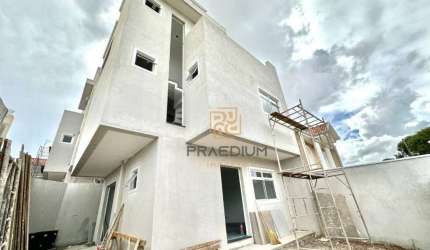 Sobrado com 3 dormitórios à venda, 105 m² por R$ 650.000,00 - Xaxim - Curitiba/PR