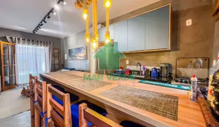 Apartamento Impecável Mobiliado com 2 Dormitórios na Maranduba, Ubatuba
