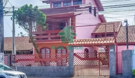 Amplo Sobrado com Edícula Independente - Localização Privilegiada em Caraguatatuba
