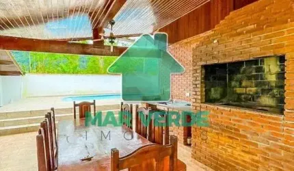 Belissima Casa com 3 Dom no Mar Verde