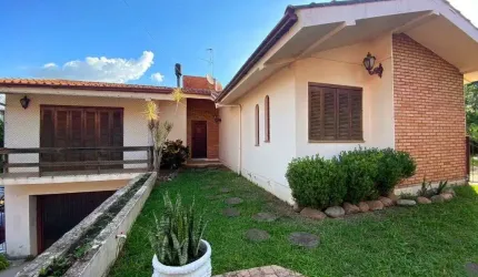 Casa com 3 dormitórios à venda, 175 m² por R$ 650.000,00 - Rondônia - Novo Hamburgo/RS