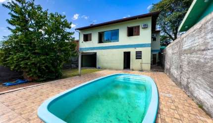 Casa com 3 dormitórios para alugar, 180 m² por R$ 4.331,00/mês - Petrópolis - Novo Hamburgo/RS