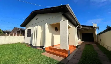 Casa com 3 dormitórios para alugar, 130 m² por R$ 2.385,00/mês - Bela Vista - Estância Velha/RS