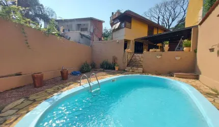 Casa com 3 dormitórios à venda, 150 m² por R$ 695.000,00 - Morro do Espelho - São Leopoldo/RS