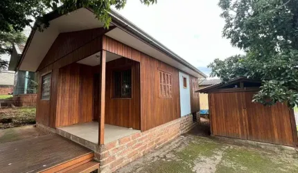 Casa com 3 dormitórios para alugar, 55 m² por R$ 1.470,00/mês - Petrópolis - Novo Hamburgo/RS