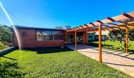 Casa com 2 dormitórios à venda, 144 m² por R$ 299.000,00 - Campina - São Leopoldo/RS