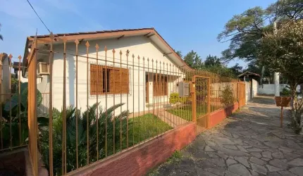 Casa com 4 dormitórios, 264 m² - venda por R$ 629.000,00 ou aluguel por R$ 4.367,00/mês - São  José - Novo Hamburgo/RS