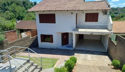 Casa com 3 dormitórios, 250 m² - venda por R$ 450.000,00 ou aluguel por R$ 4.000,00/mês - Rincão - Novo Hamburgo/RS
