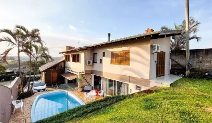Casa com 4 dormitórios à venda, 248 m² por R$ 690.000,00 - Encosta do Sol - Estância Velha/RS