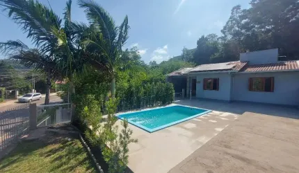 Casa com 2 dormitórios à venda, 125 m² por R$ 450.000,00 - São José - Novo Hamburgo/RS