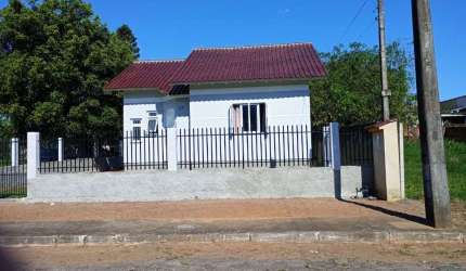 Casa com 3 dormitórios à venda, 61 m² por R$ 372.500,00 - Das Quintas - Estância Velha/RS