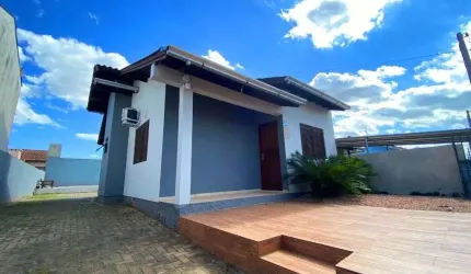 Casa com 2 dormitórios à venda, 60 m² por R$ 400.000,00 - Lago Azul - Estância Velha/RS