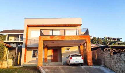 Casa com 3 dormitórios à venda, 230 m² por R$ 990.000,00 - União - Estância Velha/RS