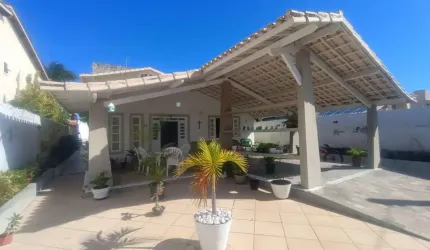 Casa em Condomínio à Venda em Stella Maris, Salvador - Ba
