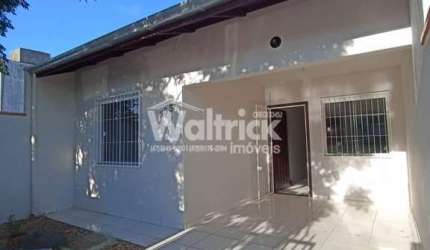 Geminado no Residencial Cleide Ferreira XVIII no Bairro de Armação do Itapocoroi.