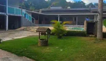 Chácara para Venda em Bom Jesus dos Perdões, Colinas Do Sol, 5 dormitórios, 2 suítes, 2 banheiros, 6 vagas