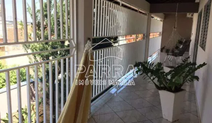 VENDE-SE RESIDÊNCIA NO ALTO CAFEZAL - MARILIA/SP