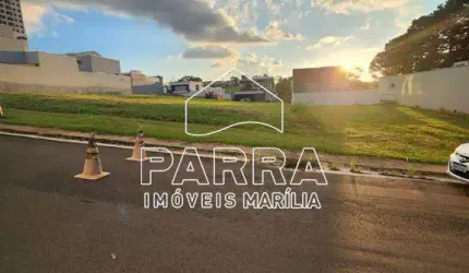 VENDE-SE TERRENO NO COND. RECANTO DAS ESMERALDAS I - MARILIA/SP
