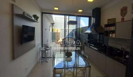 VENDE-SE RESIDÊNCIA NO COND. VILLA FLORA  II - MARILIA/SP